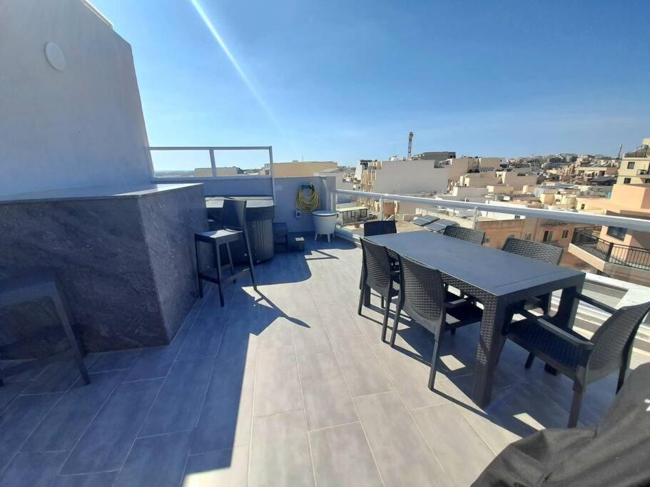 Marsaskala Sea View Duplex Penthouse - Mive Properties Buitenkant foto
